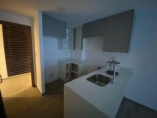 Apartamento en Venta – Parque 14, Zona 14 - Image 10