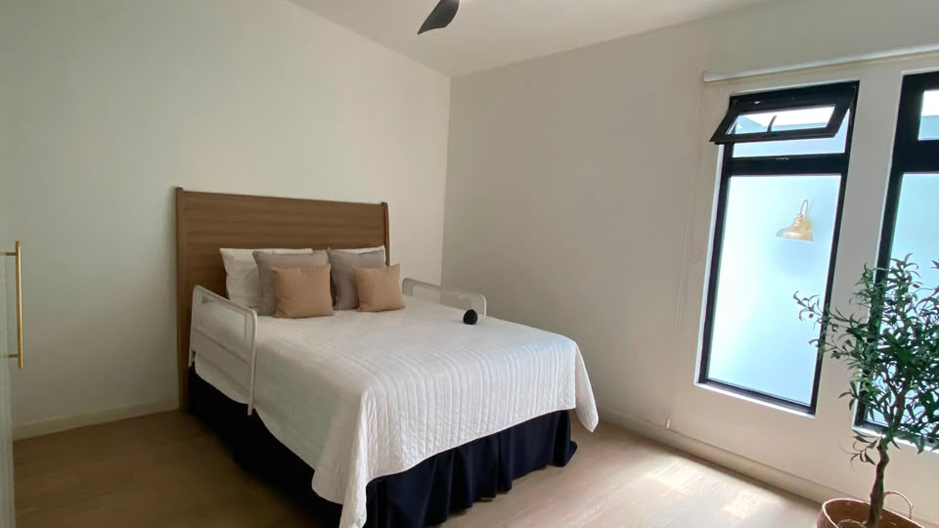 ???? CASA EN RENTA – 4 HAB + PISCINA CLIMATIZADA | VH, ZONA 15 - Miniatura 9