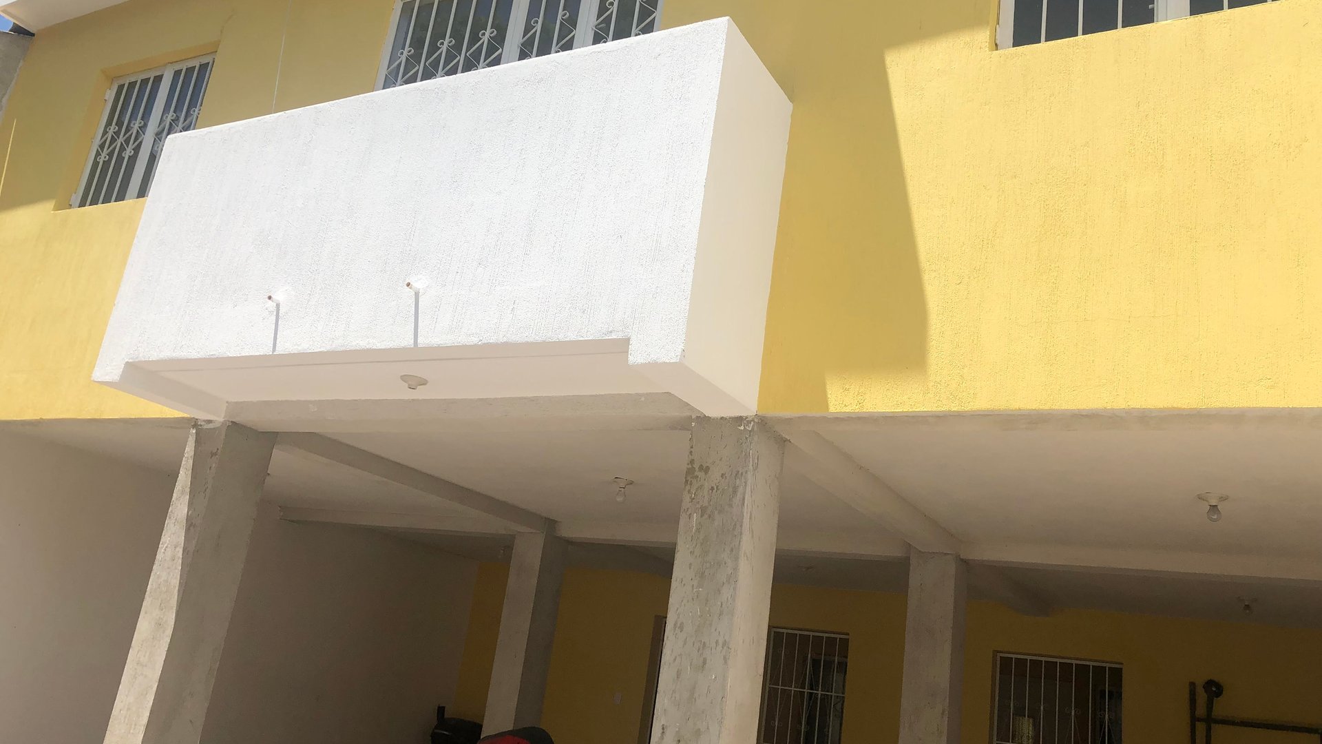 Casa Multifamiliar con 3 Rentas Independientes en zona 3 de Mixco.