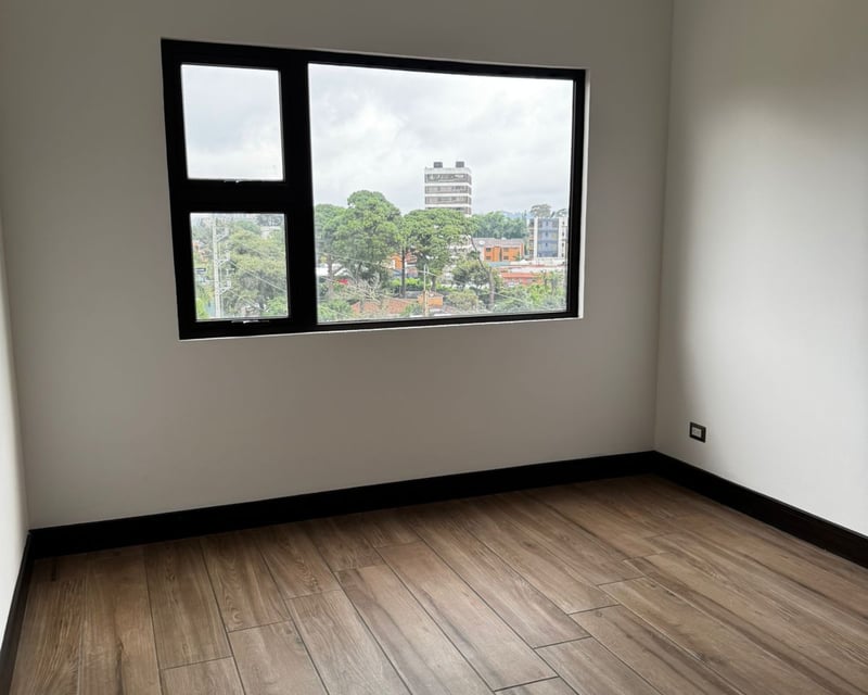 APARTAMENTO EN EDIFICIO VIVALT ZONA 10 - Miniatura 6