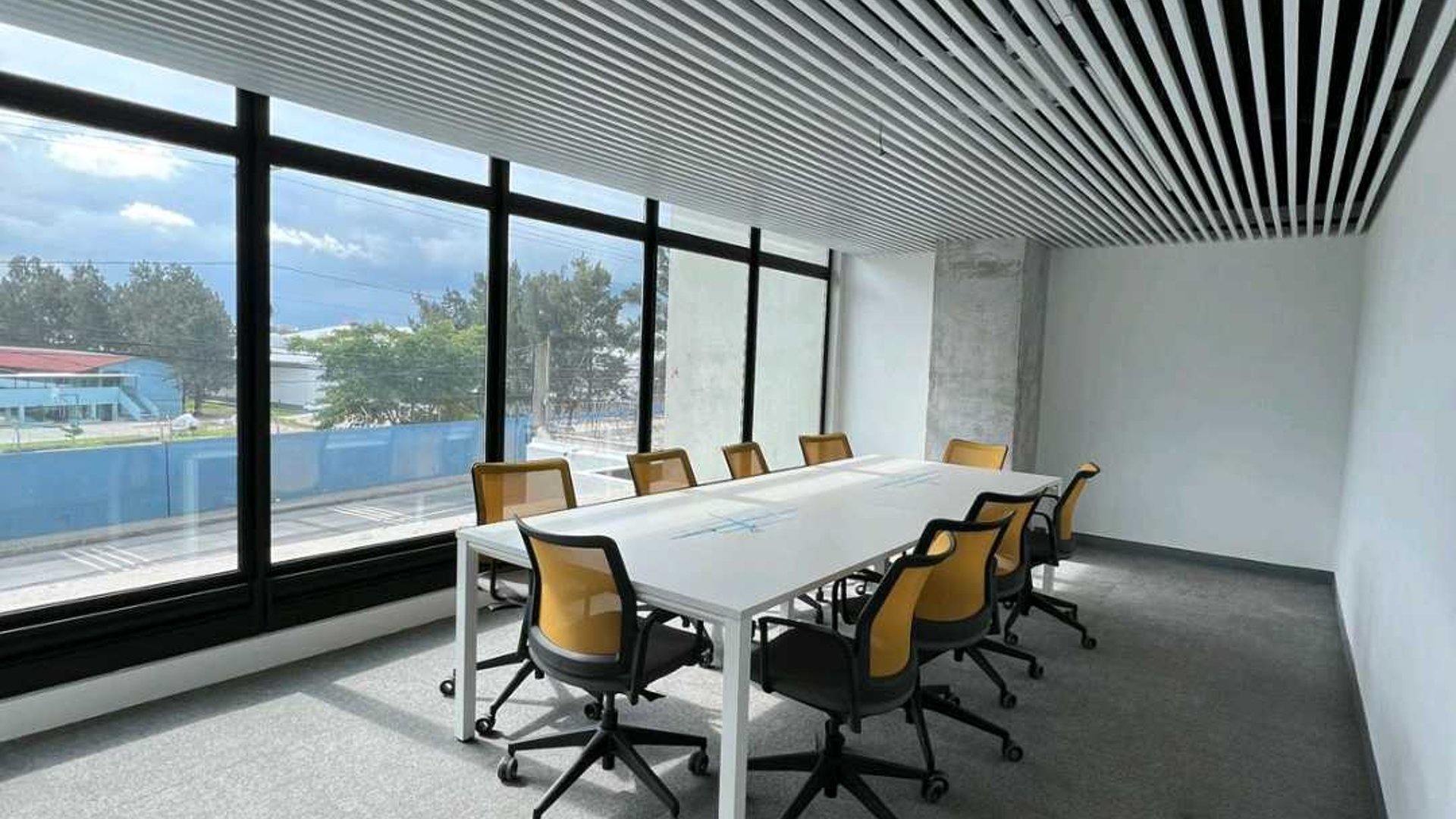 Alquiler o venta en Edificio de 8 niveles con 9000mts