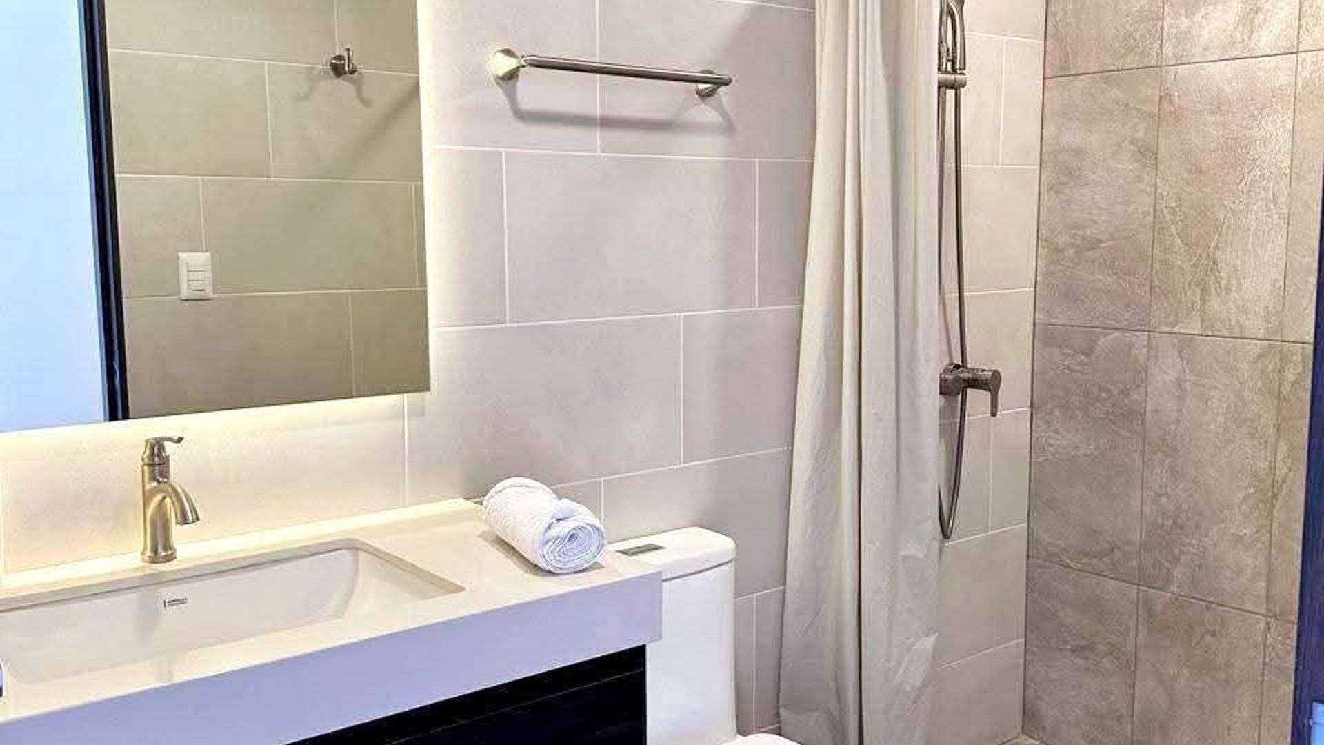 Apartamento tipo loft en renta zona 10