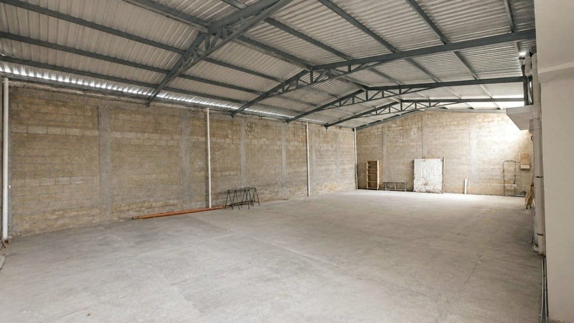 Complejo de Bodegas y Ofibodegas en Renta – Zona 9, Ciudad de Guatemala