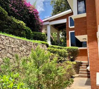 Casa en venta, en Zona 13