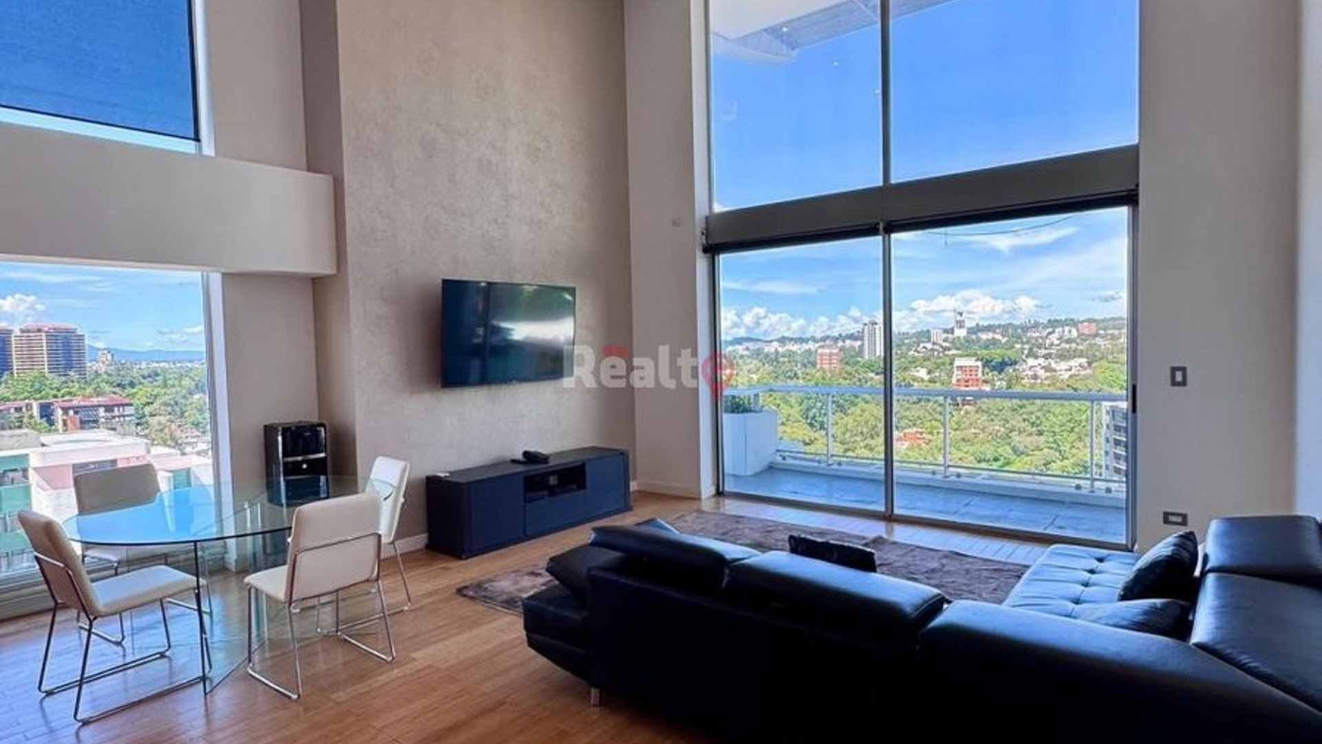 Apartamento en Renta ATRIUM - Image 1