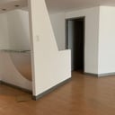 OFICINA DE 151 M2 EN EDIFICIO MURANO CENTER ZONA 10 - Miniatura 11