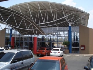 Se renta local en centro comercial en Villa Nueva - 5