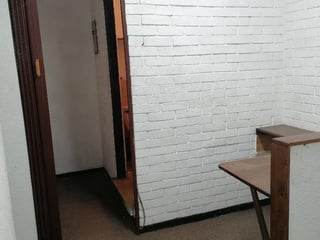 Rento Oficina Comercial en zona 9 sobre Avenida Reforma - 4