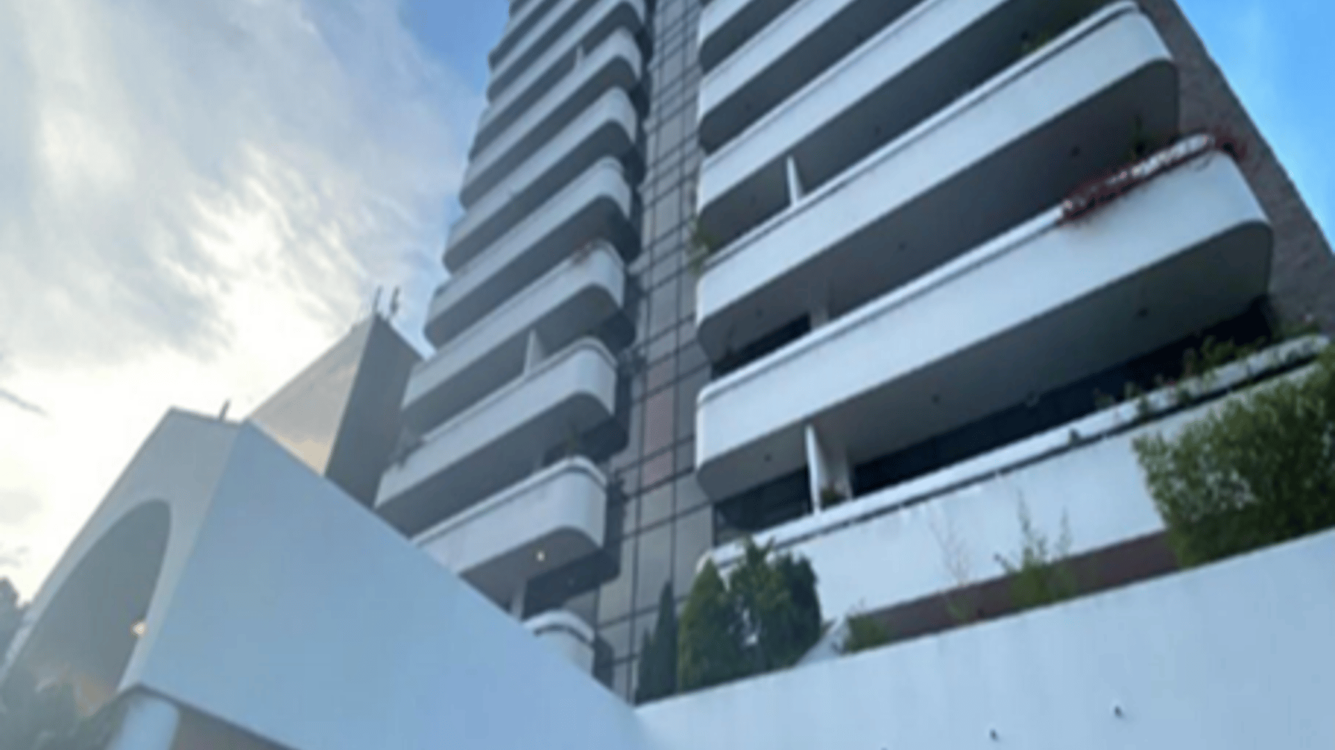 Renta de apartamento en Edificio Villa Mayor Zona 14