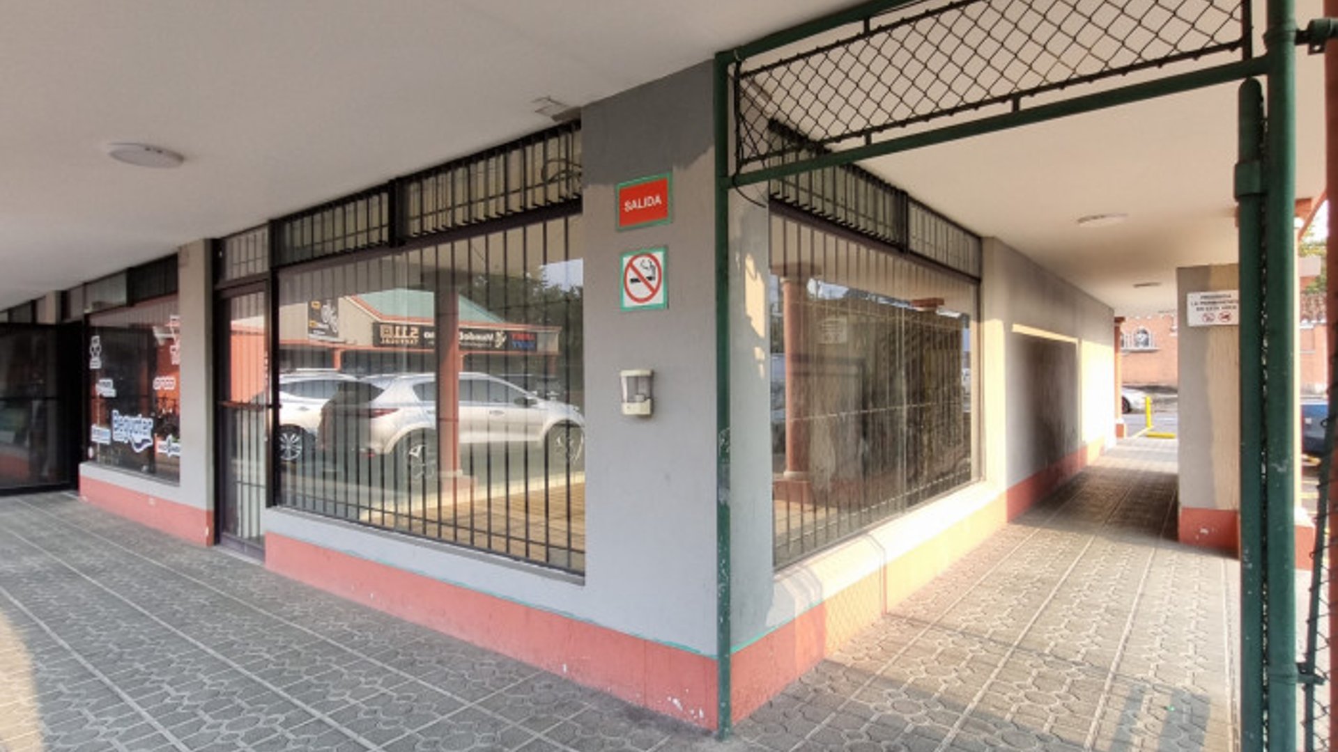 Local Comercial en el limite de Zona 10 y Zona 15