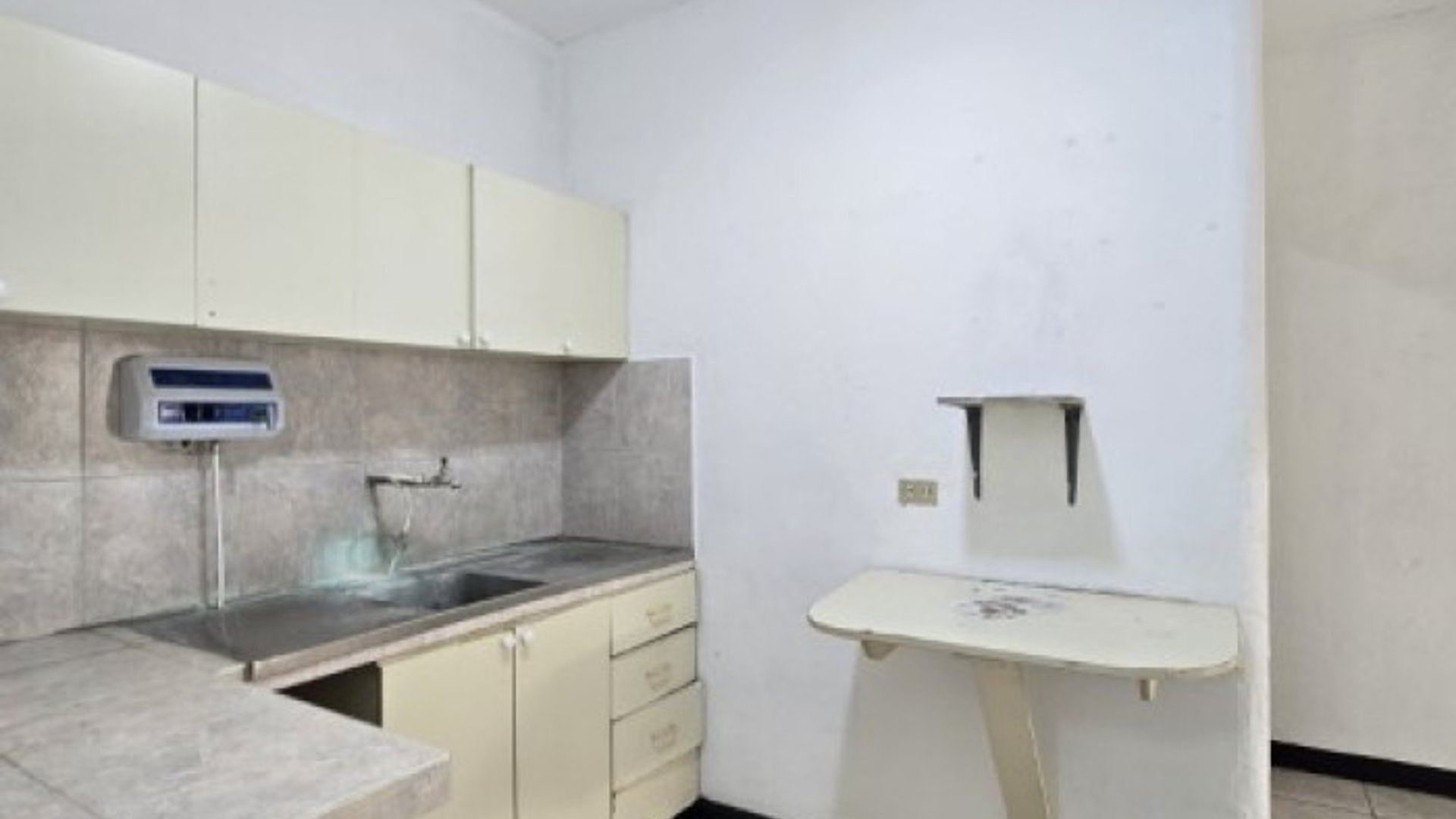 Propiedad para Uso Comercial en zona 12 - Miniatura 15