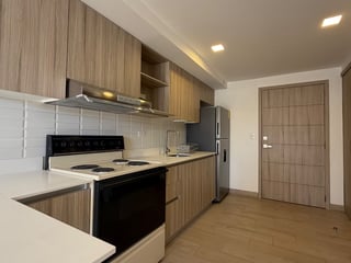 Apartamento en Alquiler Edificio Armonía, zona 12 N4 - 2