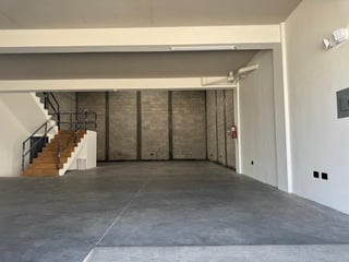 Ofibodega en renta en Chimaltenango - 2