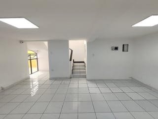 Local u Oficina en Renta Zona 15 Vista Hermosa I, CD - 5