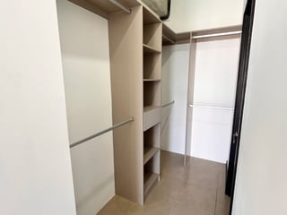 SE RENTA APARTAMENTO EN ZONA 4 DE MIXCO, NICAO ! - 5