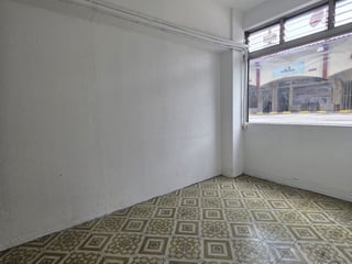 Local Comercial en RENTA Av. Las Américas Guatemala - 2