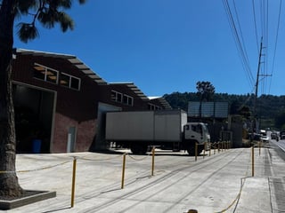 Ofi-bodega en alquiler sobre la CA1- San Lucas - 2
