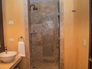 Villa en Venta – La Reunión, Antigua Guatemala - Image 13