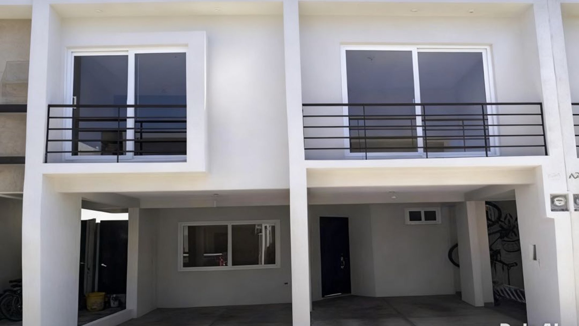 Venta de casa en Condominio La Reserva Km 26.6 Carr. El Salvador