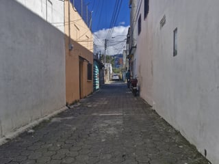 Terreno en renta en zona 14 La Villa, en callejón - Image 11