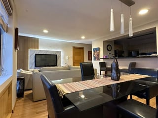 Edificio La Avenida / Apartamento Amueblado, zona 10 - Image 3