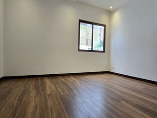 Casa Nueva en Alquiler – Lomas de San Isidro, Zona 16 - Image 14