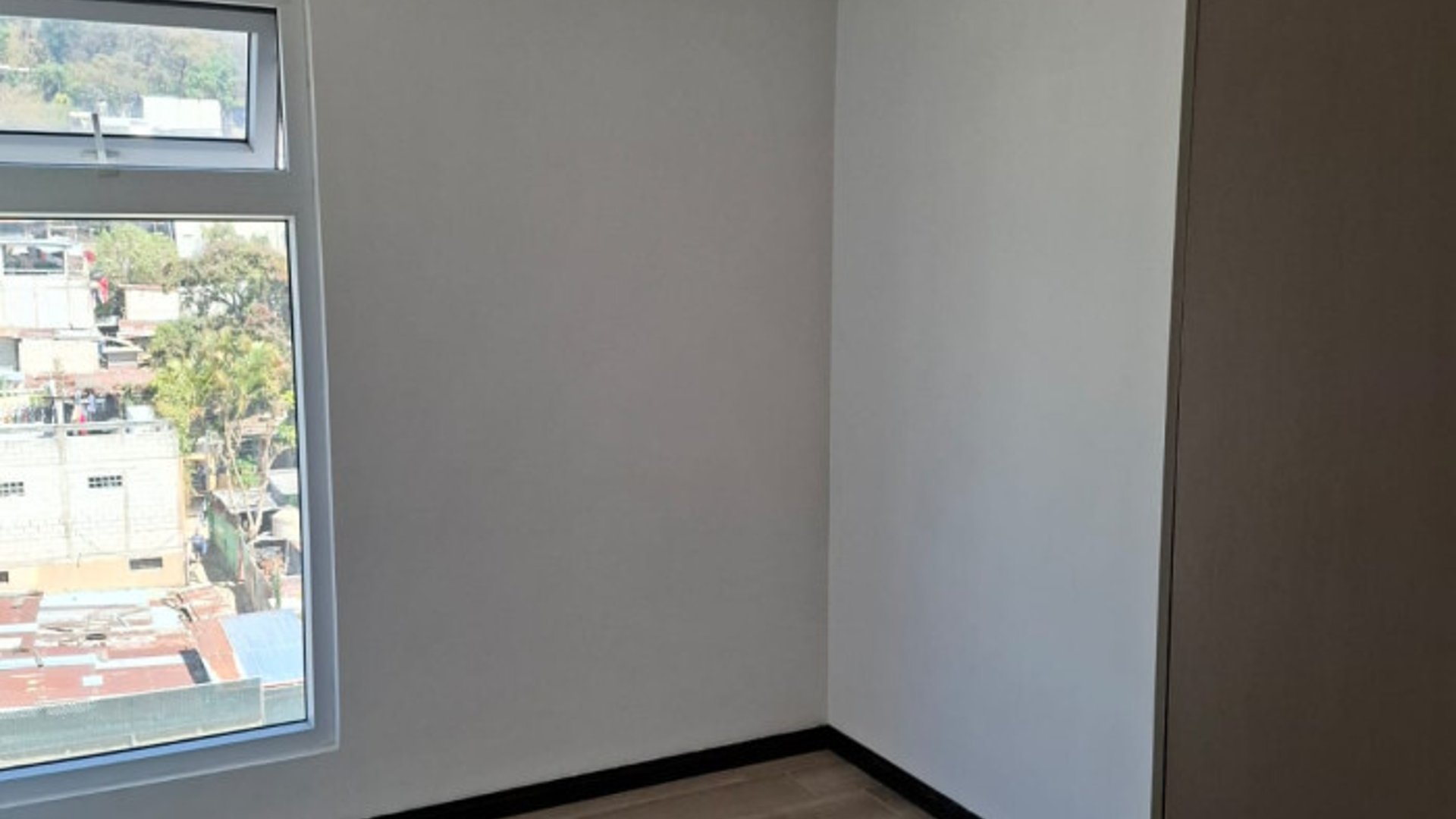 Apartamento en Renta Cento Santa Catarina Pinula - Miniatura 2