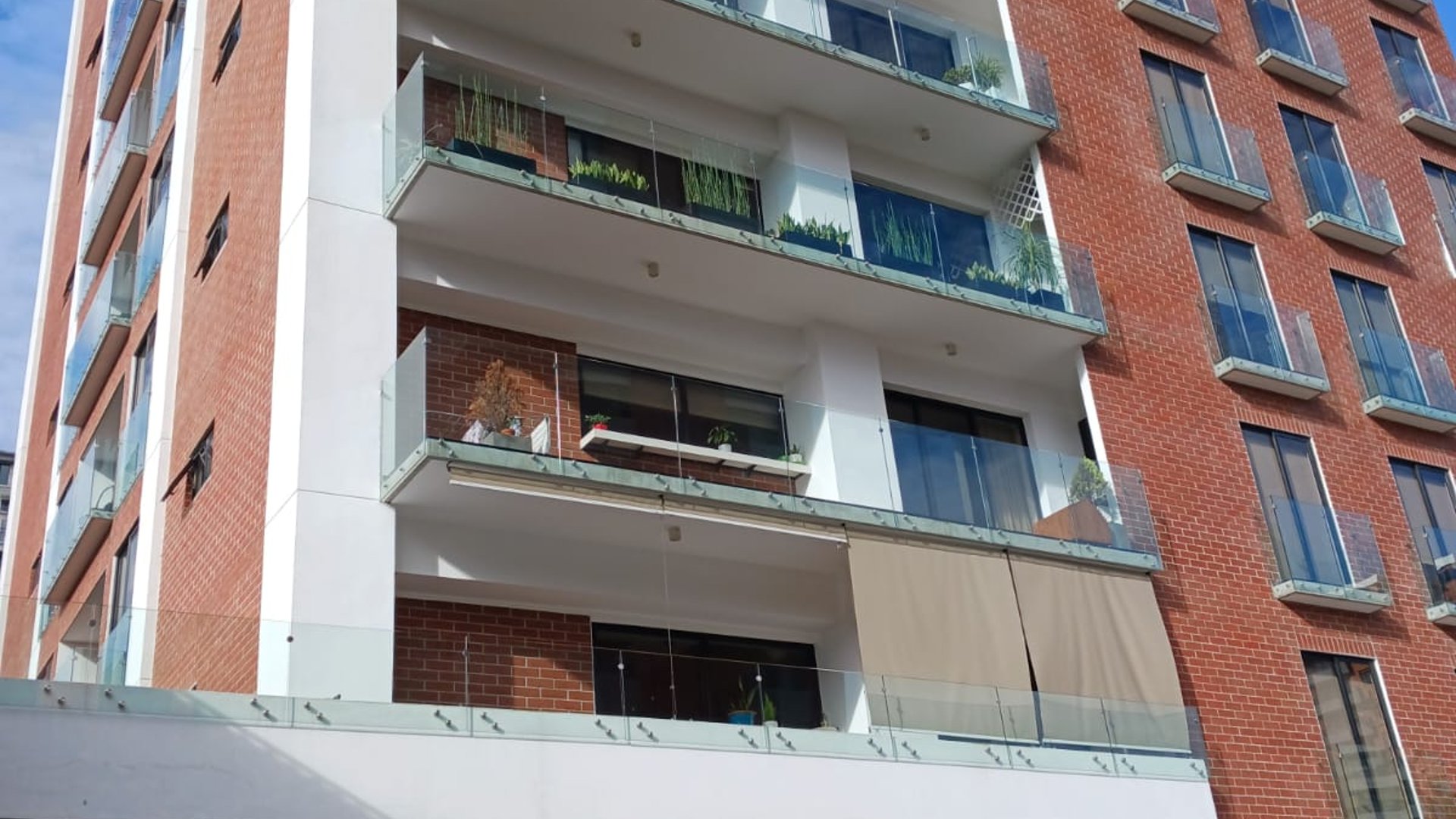 Vendo lindo apartamento ubicado en Vista Hermosa I z15
