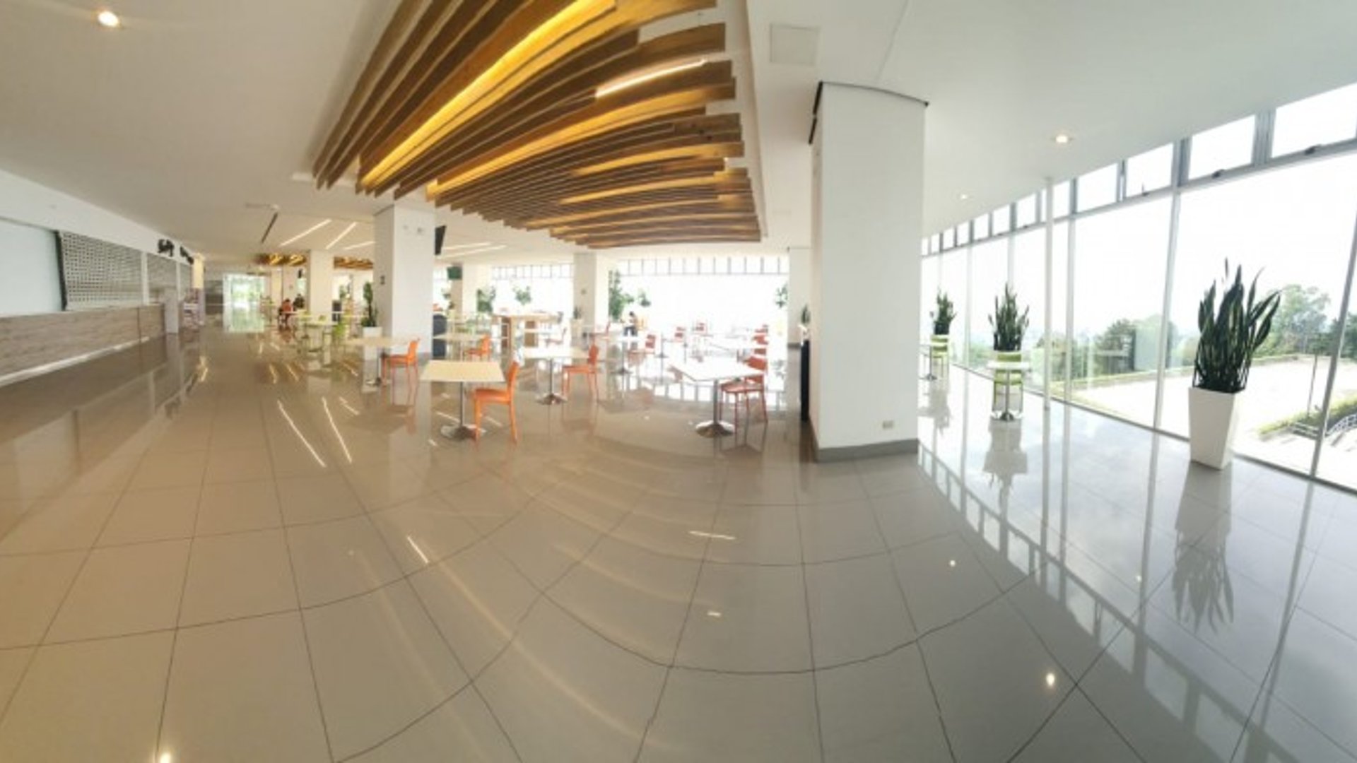 Oficina en renta Entrada Ciudad por Zona 15