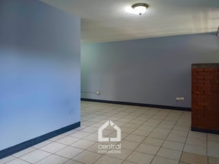 Apartamento de 3 habitaciones en renta Colonia Utatlán I zona 7 - 2
