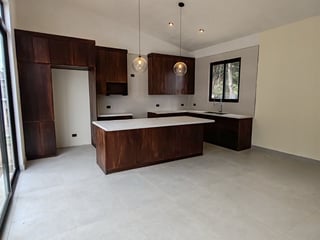 Casa en Venta de 1 Nivel en San Lucas Sacatepequez - 3
