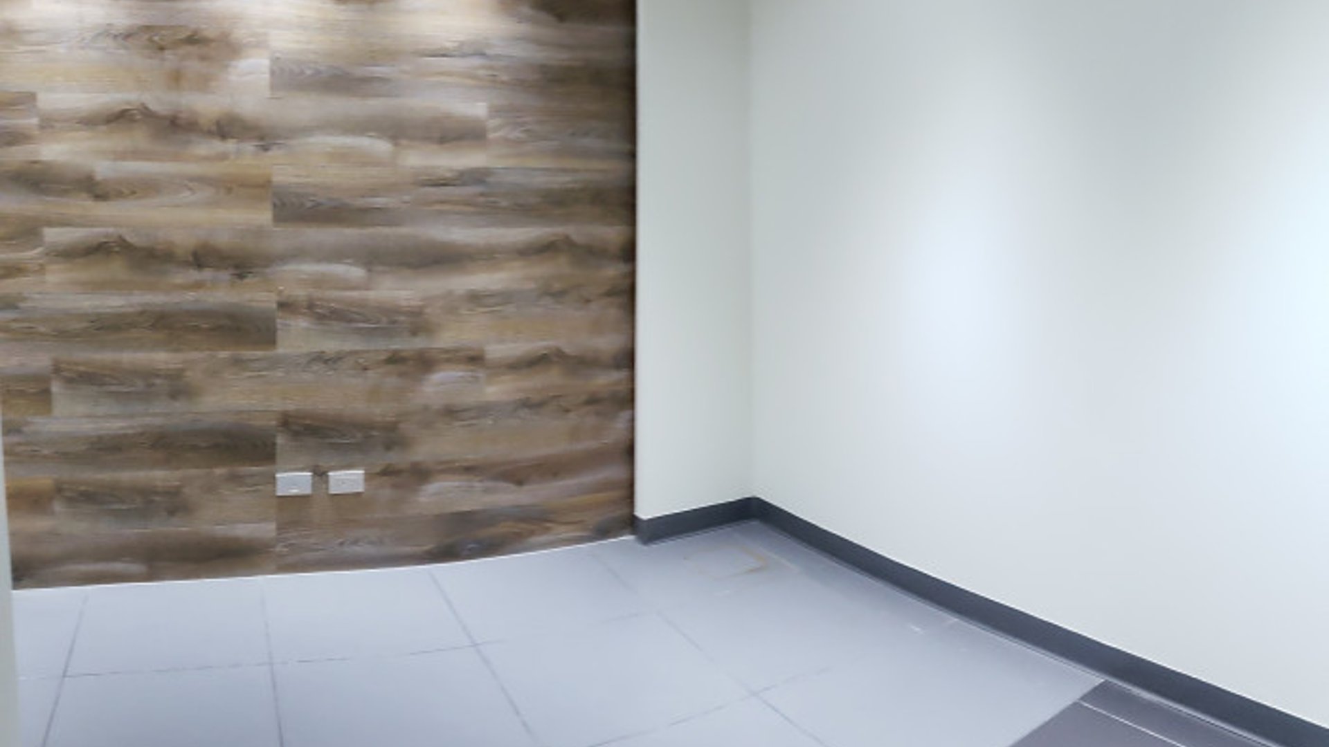 Oficina Comercial en Europlaza Z.14 en Venta o Alquiler - Miniatura 5