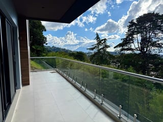 CASA EN VENTA Y ALQUILER NUEVA EN RESIDENCIAL LA CRUZ SANTA CATARINA PINULA - 5