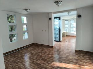 Amplia Casa en Venta en Chiantla, Huehuetenango - 2