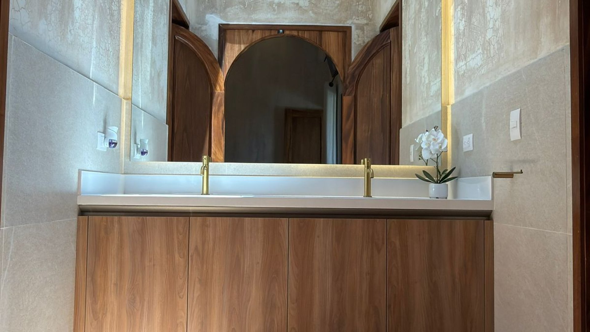 HERMOSA CASA EN VENTA EN CONDOMINIO EXCLUSIVO DE ANTIGUA G. - Miniatura 16