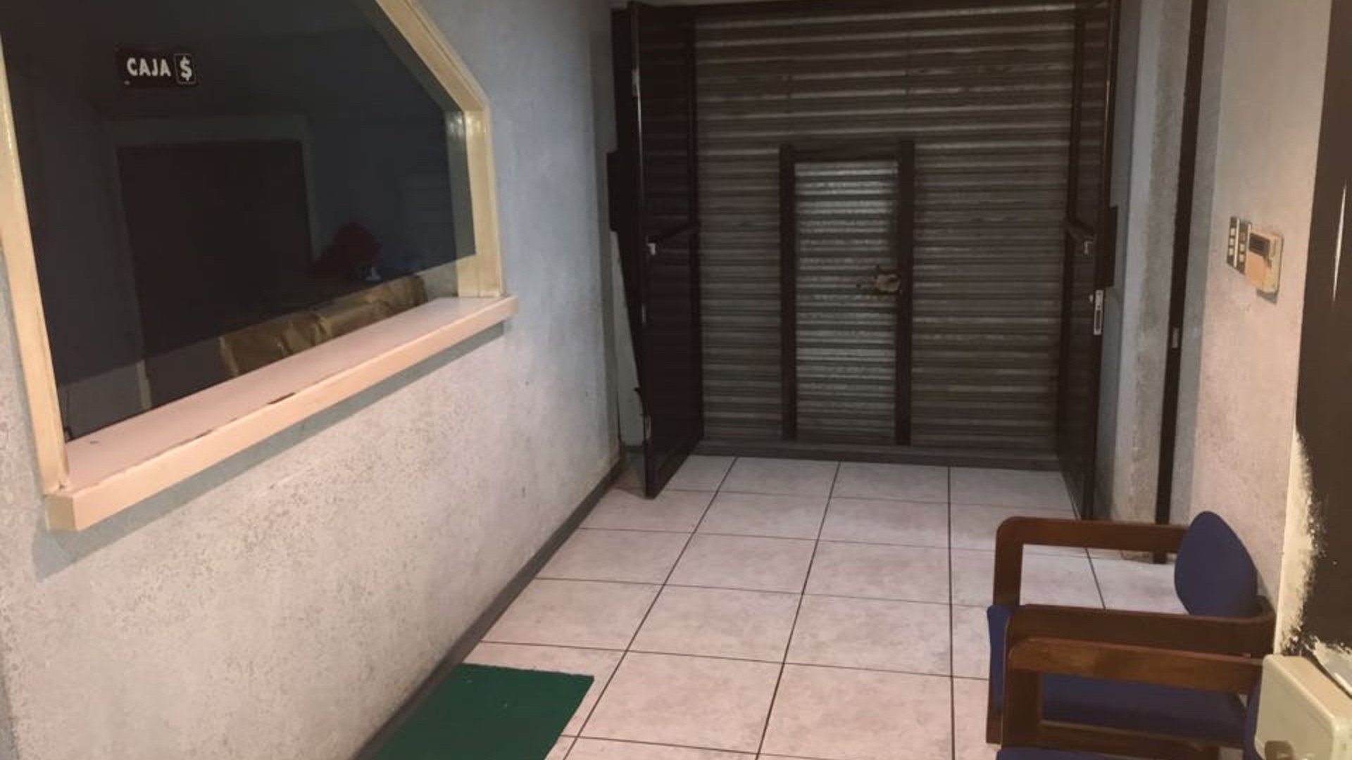 EDIFICIO DE CUATRO NIVELES  EN VENTA EN ZONA 5,.Excelente Ubicación . - Miniatura 5