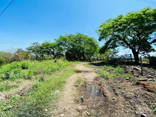 PUERTO QUETZAL/ Terreno en venta - 4