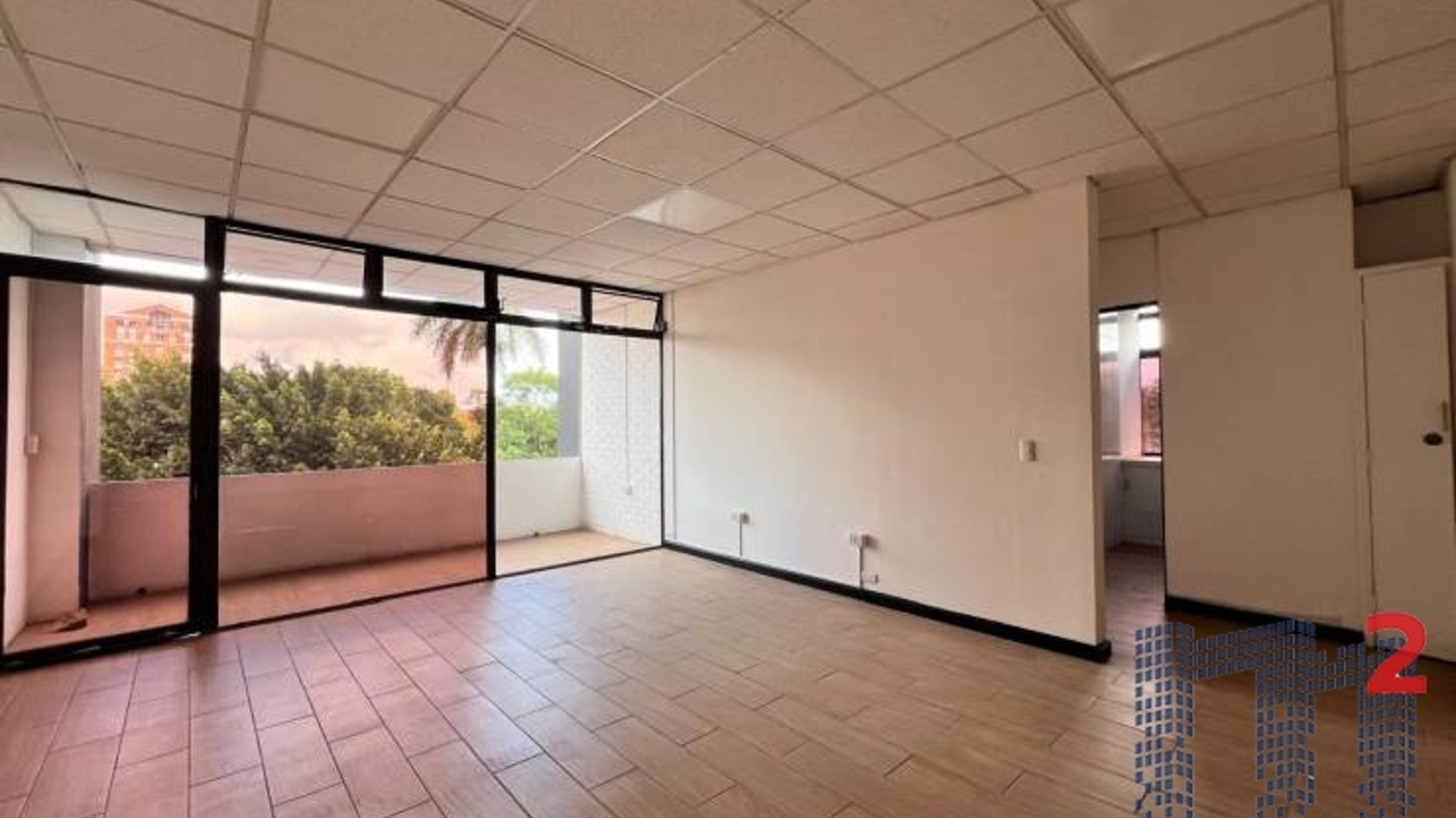 Oficina en Renta, Zona 10 (R9666) - Miniatura 7