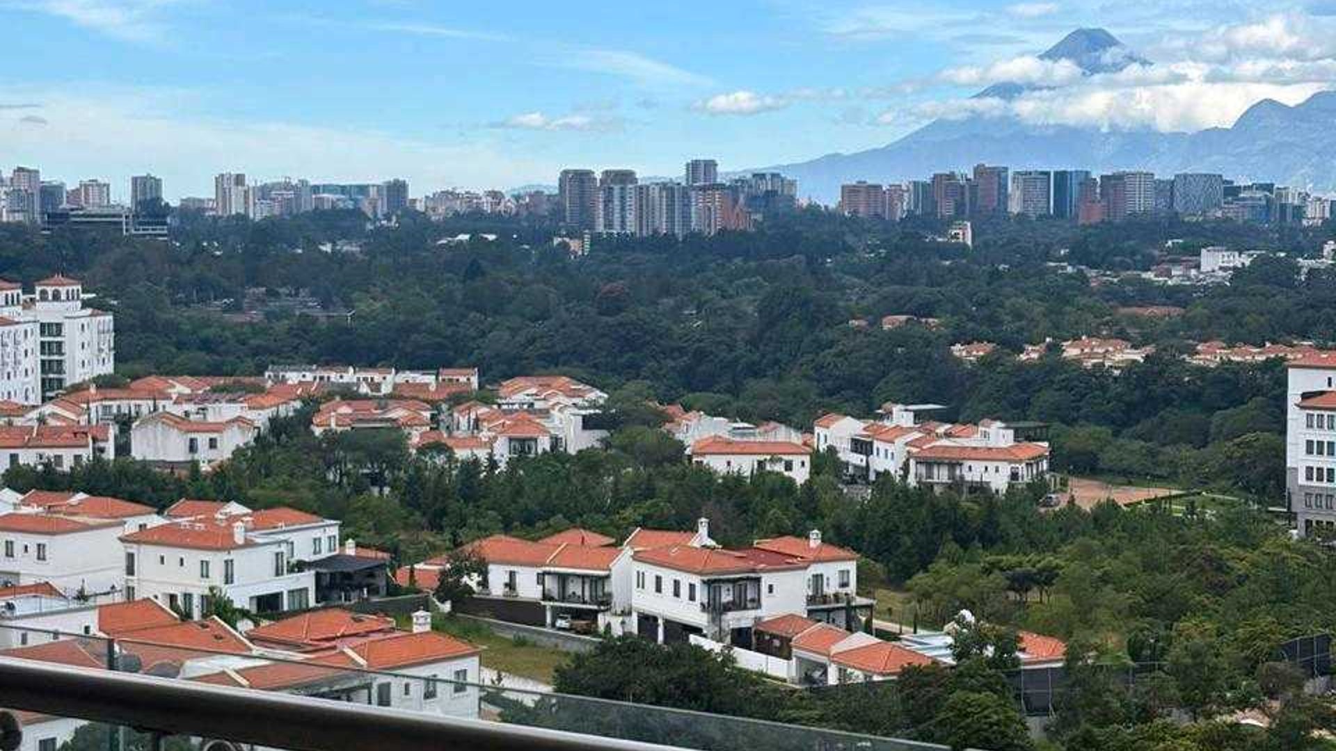 APARTAMENTO AMUEBLADO EN ALQUILER???? Viú Cayalá, Zona 16 - Miniatura 10