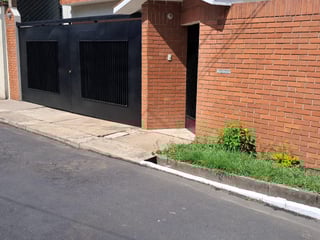 Casa en venta, en Ciudad de Guatemala - Image 1