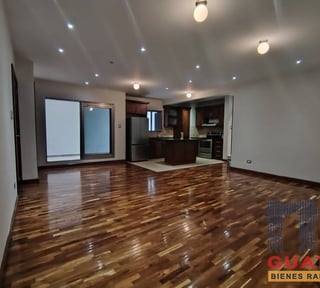 Apartamento en Renta, Zona 15 (R10512)