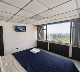 Apartamento Amueblado en Renta – Edificio Reforma Montúfar, Zona 10 - Miniatura 5