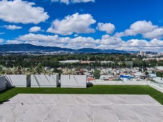 Apartamento en Venta en Villas Mariscal zona 11 - 2