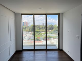 📍 APARTAMENTO EN RENTA – 3 HAB + BALCÓN | EDIFICIO ATARAH | ZONA 10 - 5