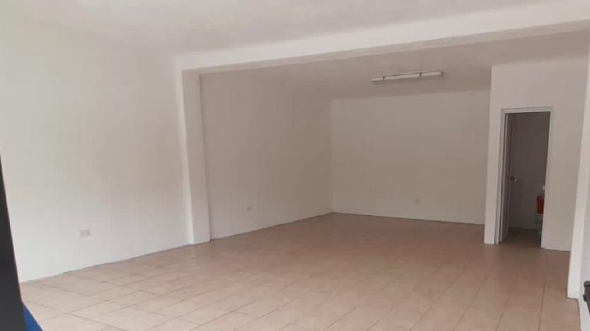 Centro Comercial nuevo en VENTA Iztapa a Monterrico - Miniatura 6