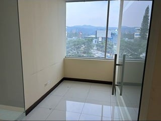 Oficinas en Venta en Centro Empresarial Zona Pradera – Zona 10 - 5