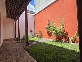 Casa en Venta San Pedro Las Huertas Antigua Guatemala. - Image 2