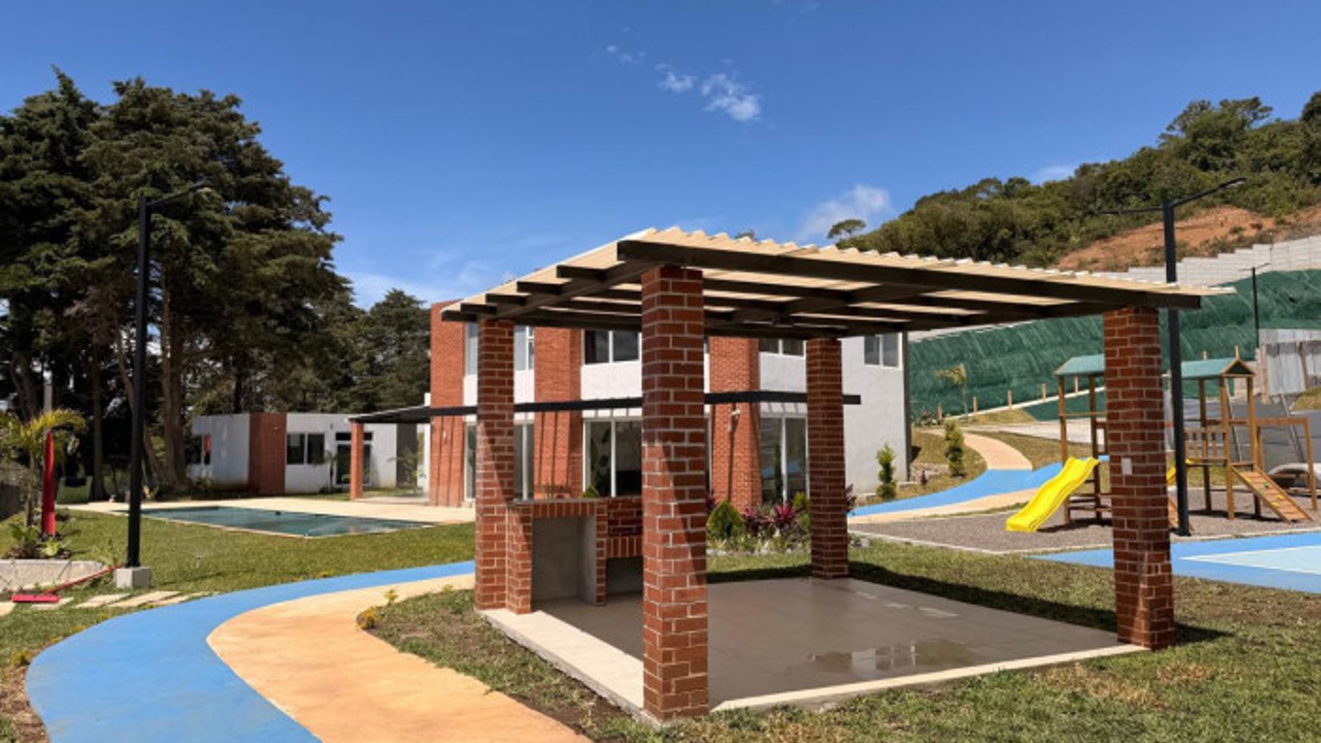 APARTAMENTO EN VENTA KM. 19 CARRETERA A EL SALVADOR