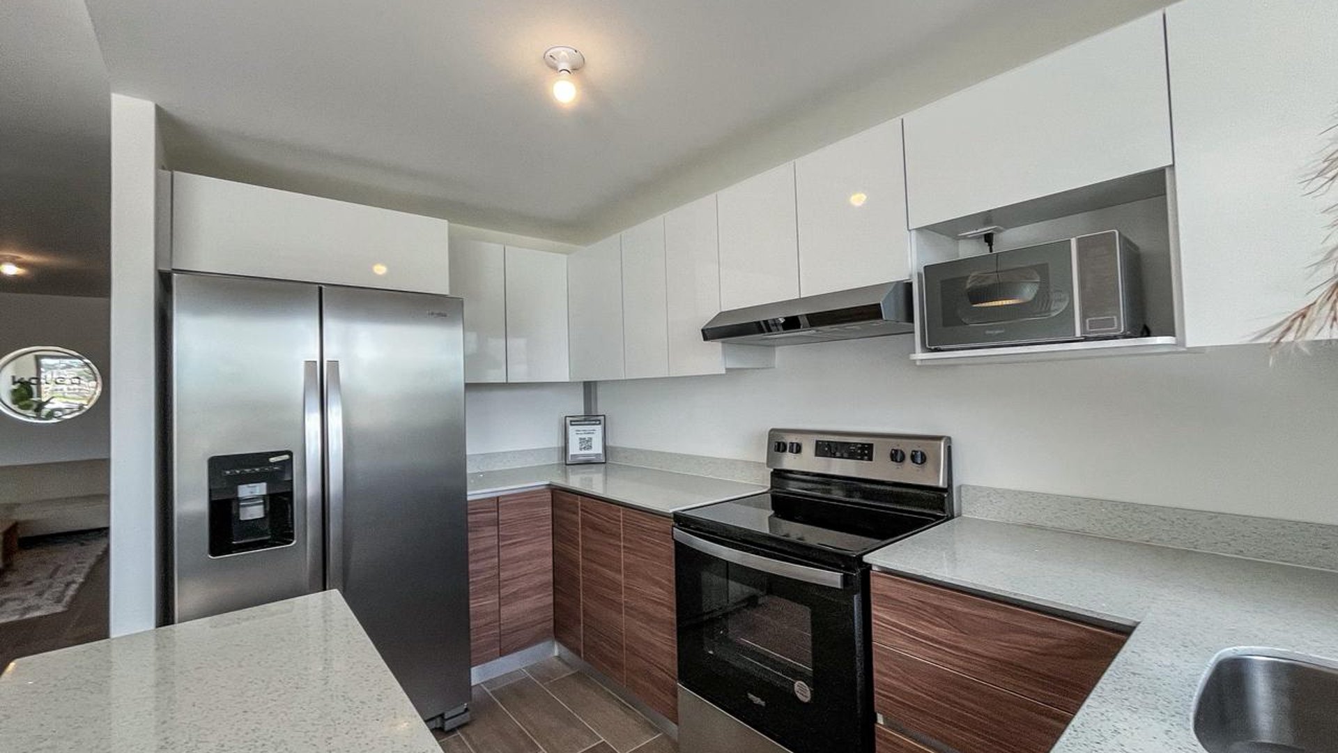 Apartamento en Venta Zona 14 | 2 Habitaciones | 2 Parqueos - Miniatura 8