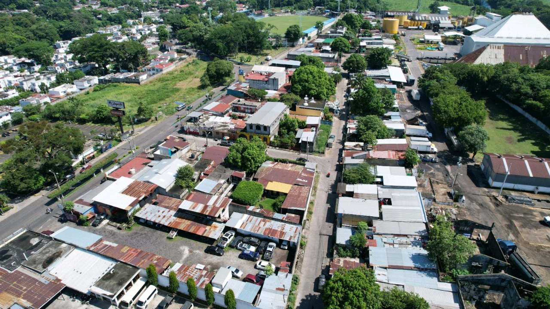 Estratégico Terreno Comercial en Renta – Avenida Principal, Escuintla - Miniatura 13